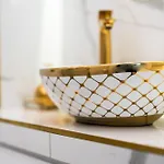 Gold Luxury *